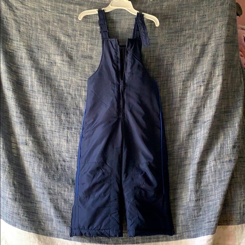 Rothschild One Piece Snowsuit size 2T -LIKE NEW!